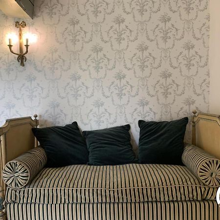 Chateau De Gardes Bed and Breakfast Castin Esterno foto